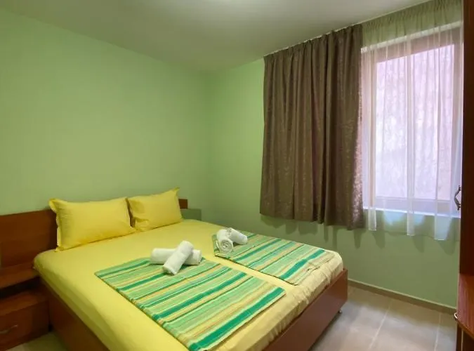 деника 3* Szozopol