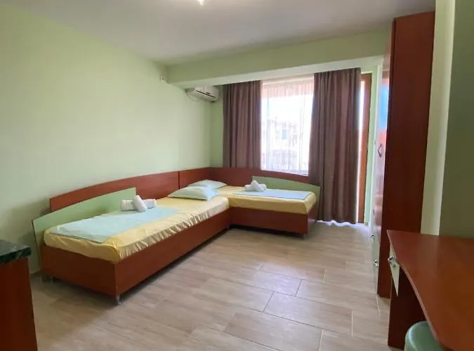 деника Sozopol