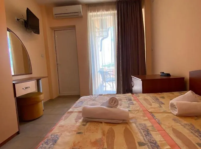 деника Guest house