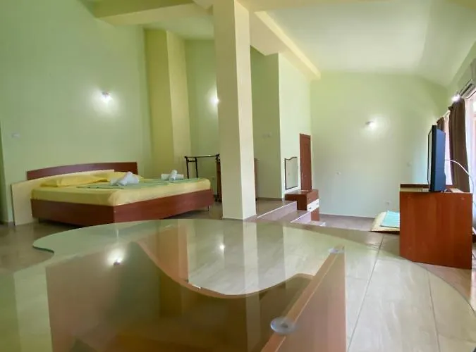 деника Maison d'hôtes